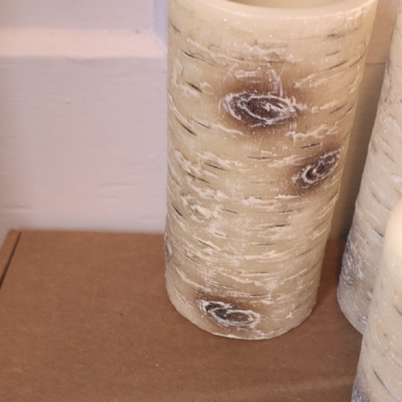 Birch Bark LED Candle Set - Picture 4 of 7